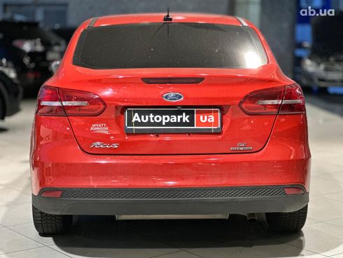 Ford Focus 2015 красный - фото 5