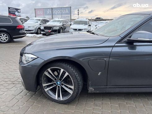 BMW 3 серия 2017 серый - фото 10