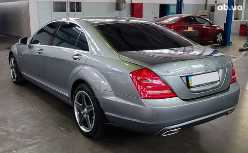 Mercedes-Benz S-Класс 2012 серый - фото 3