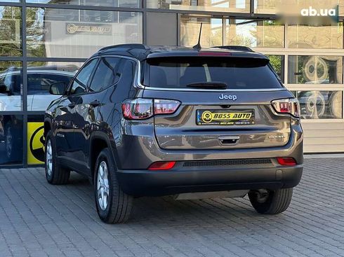 Jeep Compass 2021 - фото 6