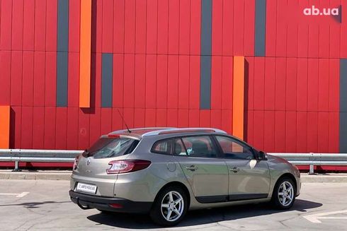 Renault Megane 2009 - фото 8