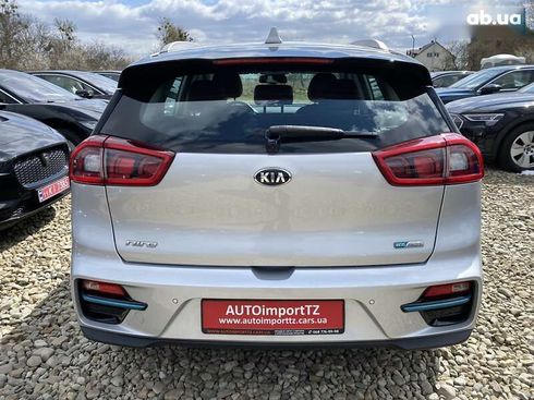 Kia Niro 2019 - фото 12