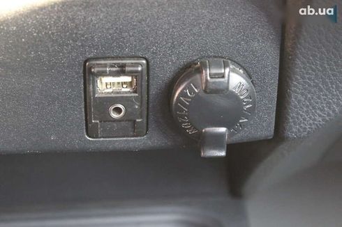 Toyota RAV4 2016 - фото 27