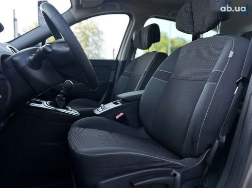 Renault Scenic 2009 - фото 27