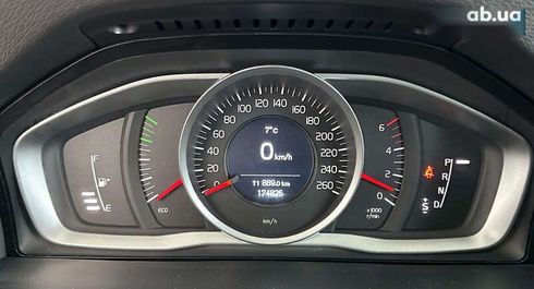 Volvo V60 2017 - фото 17