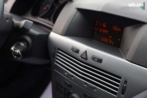 Opel Astra 2013 - фото 29