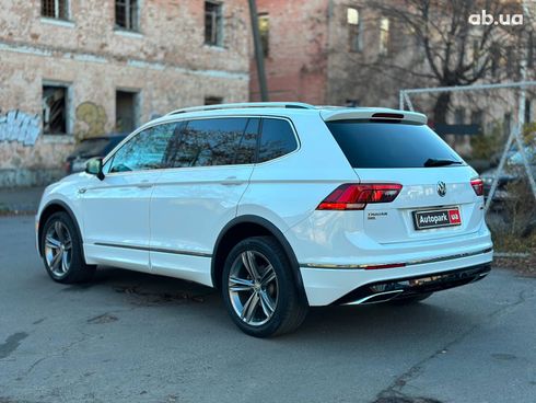 Volkswagen Tiguan 2018 белый - фото 12