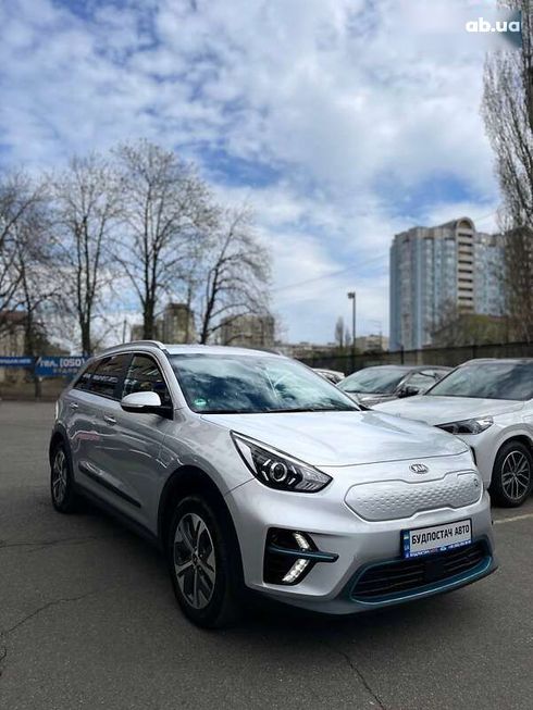 Kia Niro 2020 - фото 2