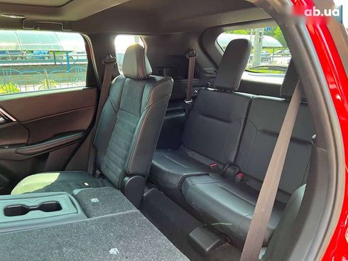 Mitsubishi Outlander 2021 - фото 23