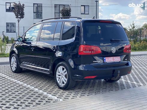 Volkswagen Touran 2010 - фото 9