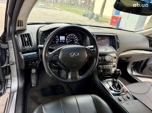 Infiniti Q60 2015 - фото 26