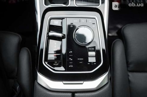 BMW i7 2023 - фото 18