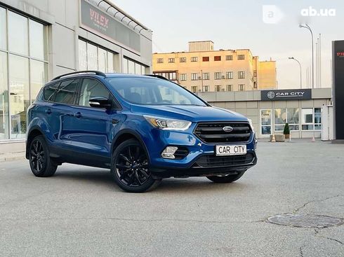 Ford Escape 2017 - фото 8