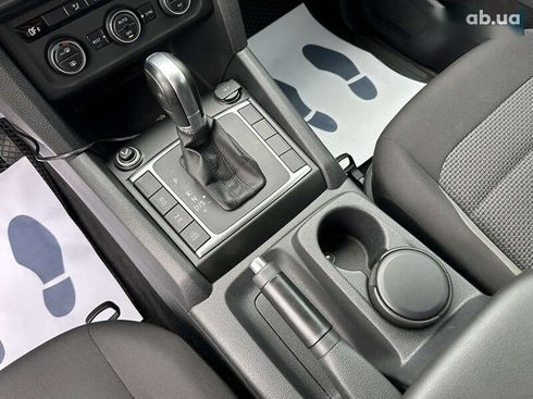 Volkswagen Amarok 2016 - фото 11