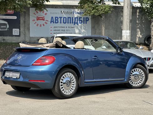 Volkswagen Beetle 2015 синий - фото 6