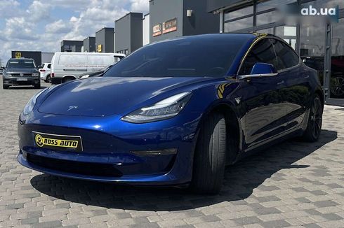 Tesla Model 3 2020 - фото 3