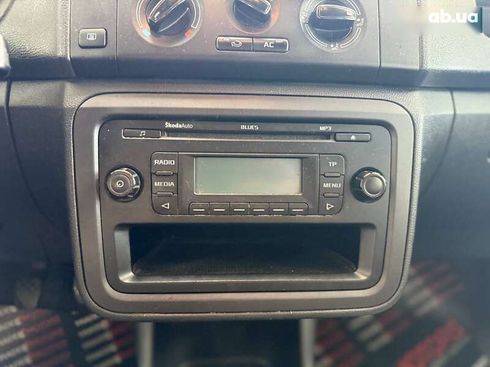 Skoda Fabia 2011 - фото 23