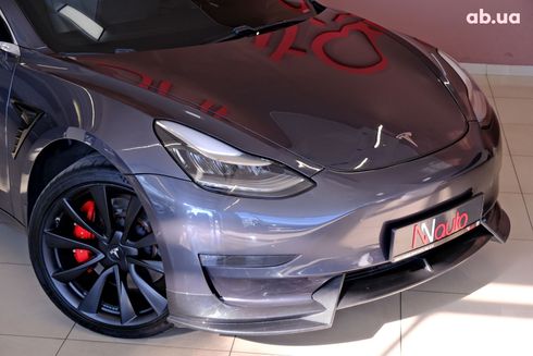 Tesla Model 3 2019 серый - фото 3