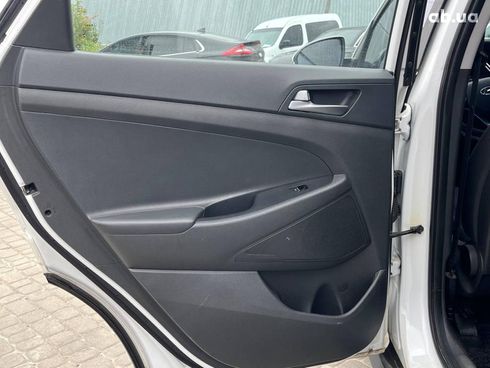 Hyundai Tucson 2016 белый - фото 74