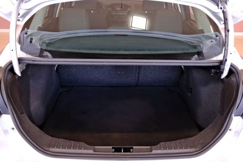 Ford Focus 2017 серый - фото 9