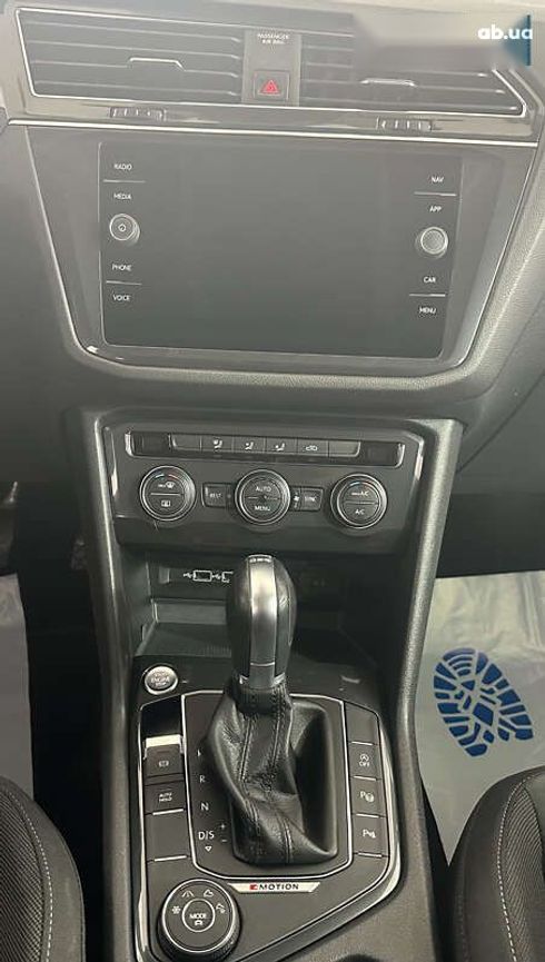 Volkswagen Tiguan Allspace 2018 - фото 13