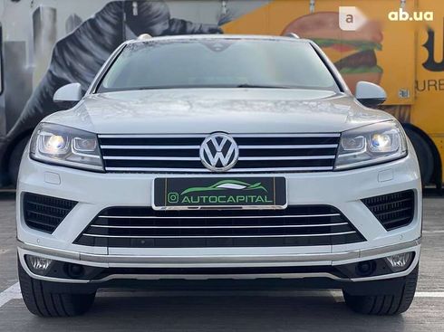 Volkswagen Touareg 2015 - фото 3