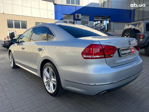 Volkswagen passat b7 2014 серый - фото 7