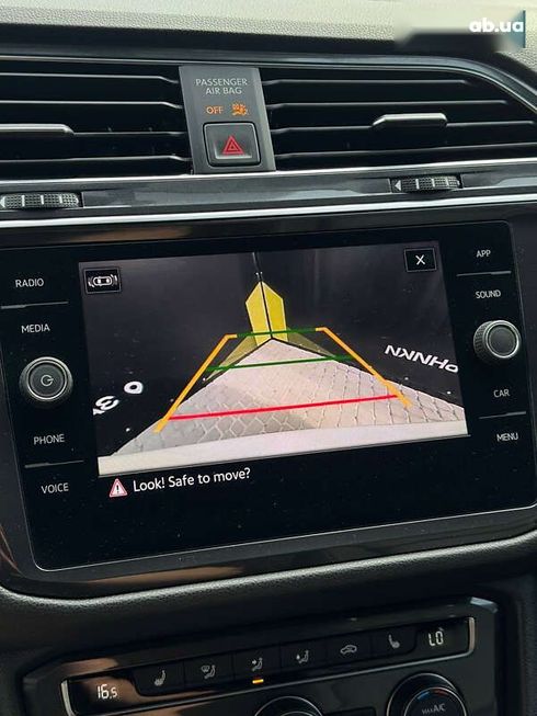Volkswagen Tiguan 2021 - фото 14