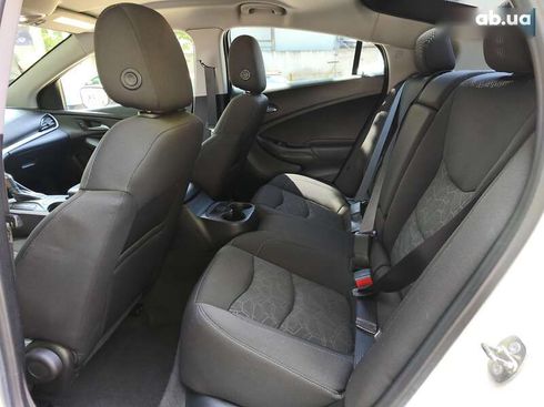Chevrolet Volt 2018 - фото 9