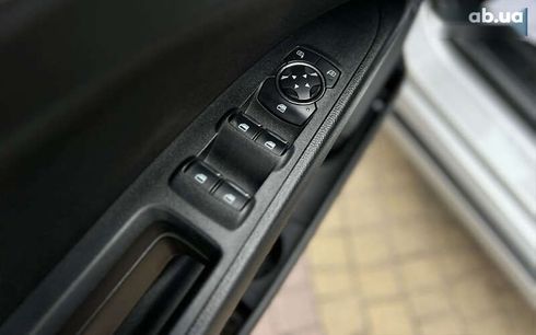 Ford Fusion 2019 - фото 17