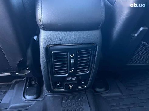 Jeep Grand Cherokee 2018 - фото 14