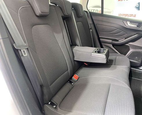 Ford Focus 2018 - фото 23