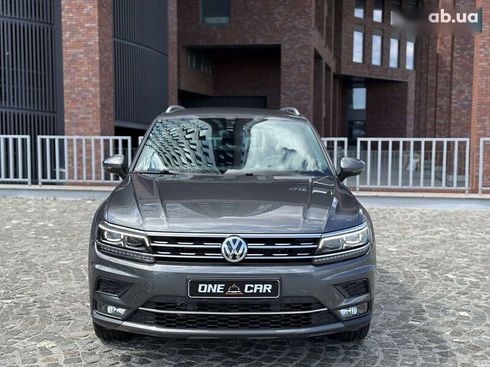 Volkswagen Tiguan 2018 - фото 2