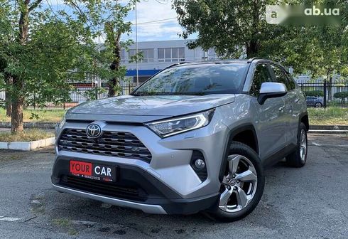 Toyota RAV4 2019 - фото 6