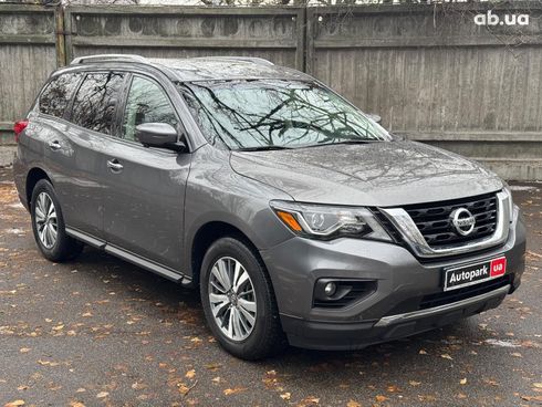 Nissan Pathfinder 2019 серый - фото 3