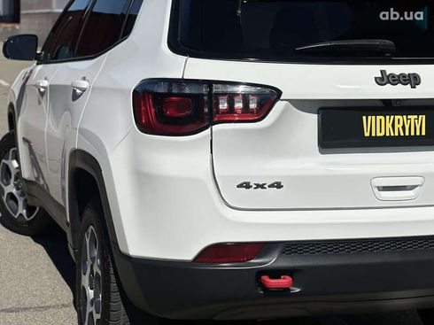 Jeep Compass 2022 - фото 21