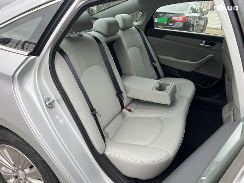 Hyundai Sonata 2016 серебристый - фото 5