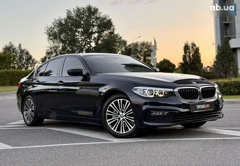 BMW 5 серия 2017 - фото 24