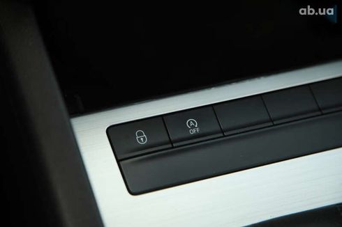 Skoda Octavia 2018 - фото 16