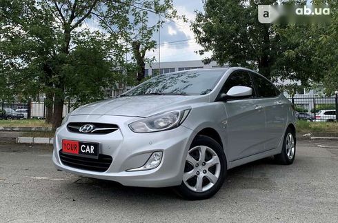 Hyundai Accent 2012 - фото 4