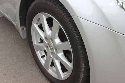 Toyota Avensis 2009 - фото 13