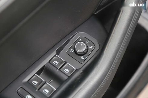 Volkswagen Passat 2015 - фото 28