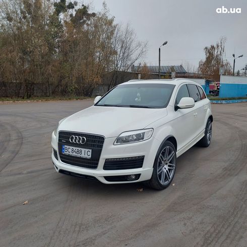 Audi Q7 2008 белый - фото 10