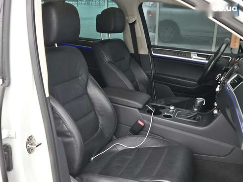 Volkswagen Touareg 2015 - фото 11