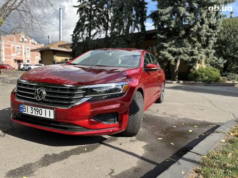 Volkswagen Passat 2020 красный - фото 5
