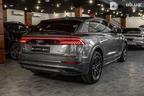 Audi Q8 2019 - фото 8