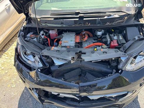 Chevrolet Bolt 2017 - фото 12