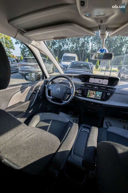 Citroёn SpaceTourer 2020 - фото 21