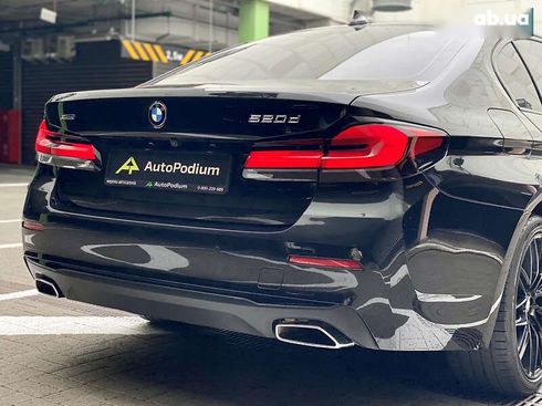 BMW 5 серия 2020 - фото 12