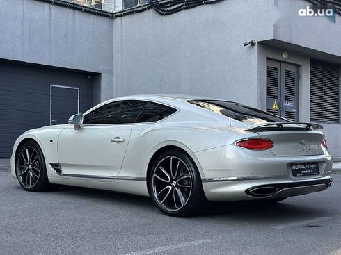 Bentley Continental GT 2018 - фото 24